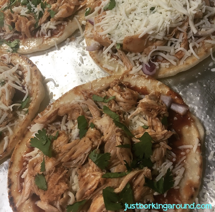 bbq-chicken-flatbread-pizza