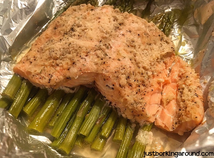 salmon-and-asparagus-pack