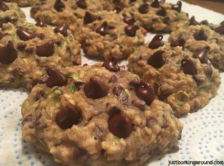 Zucchini-Oat Chocolate Chip Cookies